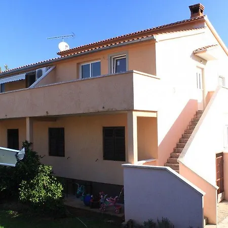 Apartment 8424a